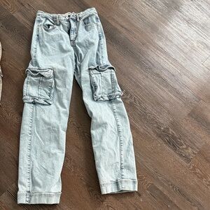 Fashion Nova Light Wash Relaxed Cargo Jeans